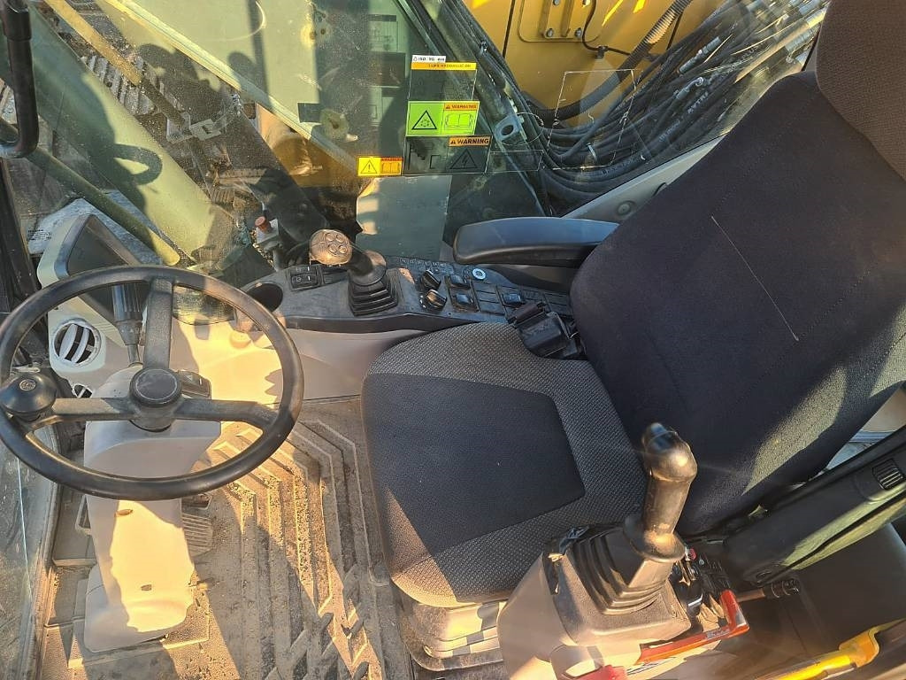 Volvo EW 140 C - Mobiele graafmachine: afbeelding 4 Volvo EW 140 C - Mobiele graafmachine: afbeelding 4