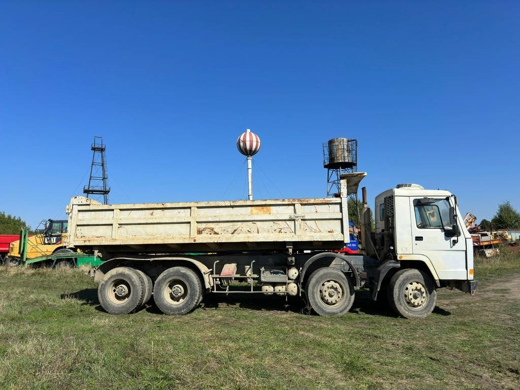 Volvo FL 10 - Kipper vrachtwagen: afbeelding 5 Volvo FL 10 - Kipper vrachtwagen: afbeelding 5