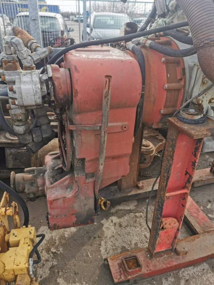 ZF 3WG 180 Transmission - Versnellingsbak voor Bouwmachine: afbeelding 1 ZF 3WG 180 Transmission - Versnellingsbak voor Bouwmachine: afbeelding 1