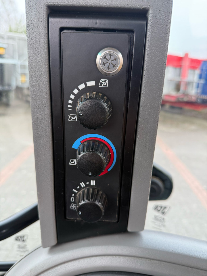 JCB 3CX - Graaflaadmachine: afbeelding 4 JCB 3CX - Graaflaadmachine: afbeelding 4