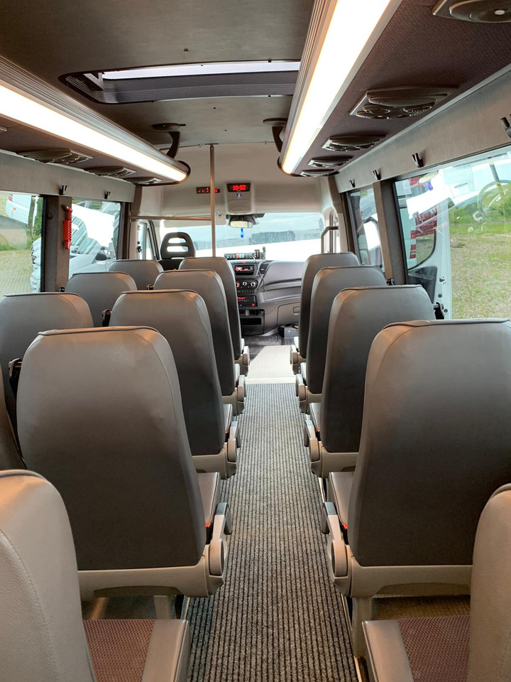 Touringcar Iveco Daily- 21 Miejsc: afbeelding 11