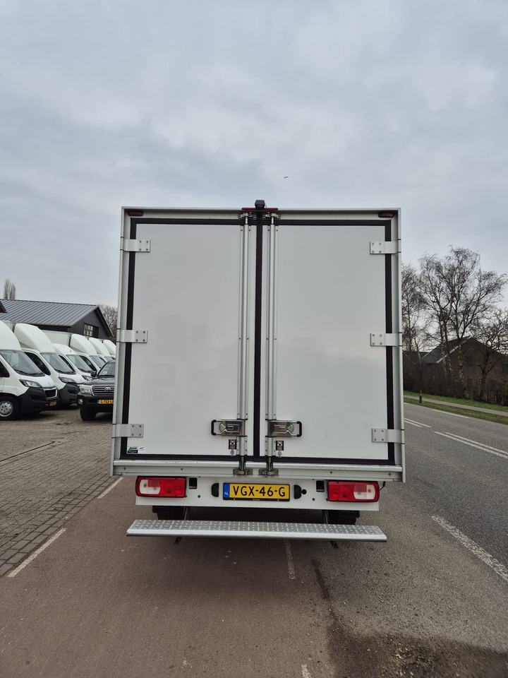 Volkswagen Crafter KOELWAGEN Volkswagen Crafter 177pk Lamberet Koelwagen FRC Koelwagen Bakwagen Kühlwagen Airco Cruise control - Koelwagen: afbeelding 4 Volkswagen Crafter KOELWAGEN Volkswagen Crafter 177pk Lamberet Koelwagen FRC Koelwagen Bakwagen Kühlwagen Airco Cruise control - Koelwagen: afbeelding 4