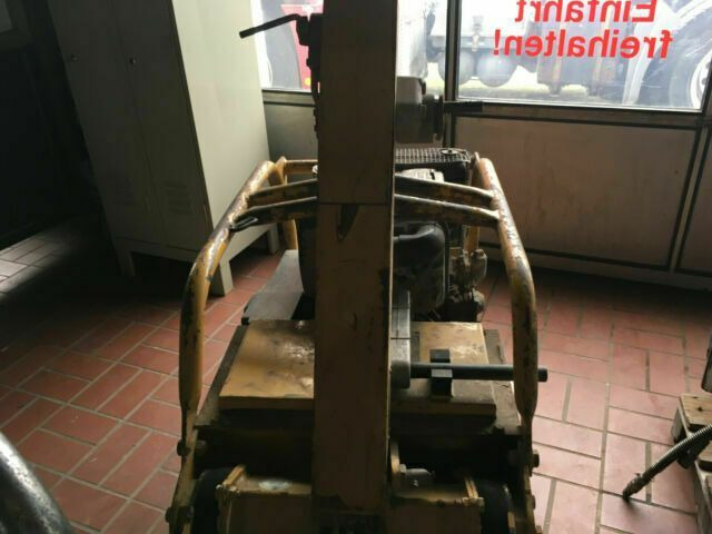 Ammann Duomat DVH5010 Deutsche Maschine - Trilplaat: afbeelding 2 Ammann Duomat DVH5010 Deutsche Maschine - Trilplaat: afbeelding 2