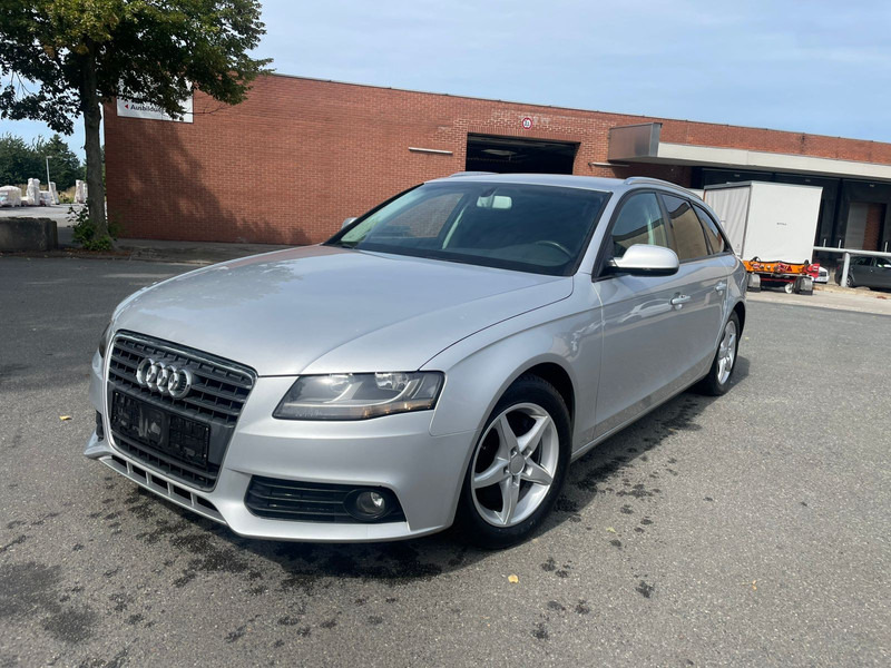 Audi A4 - Personenwagen: afbeelding 1 Audi A4 - Personenwagen: afbeelding 1