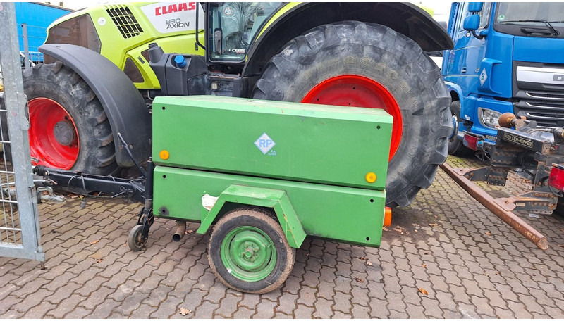 Bobcat Kompressor - Luchtcompressor: afbeelding 1 Bobcat Kompressor - Luchtcompressor: afbeelding 1