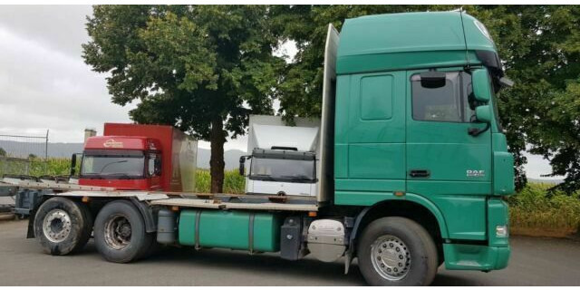 DAF XF105-460Super Spacs Cap G.Haus/Hoch Retarder - Houttransport: afbeelding 3 DAF XF105-460Super Spacs Cap G.Haus/Hoch Retarder - Houttransport: afbeelding 3