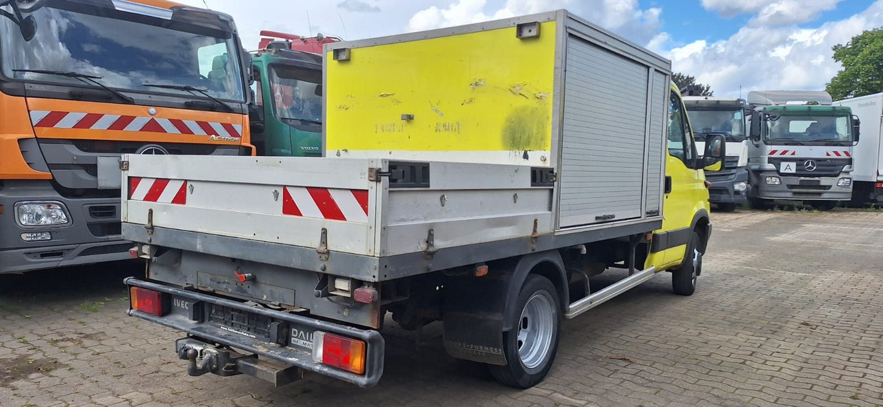Iveco Daily Koffer - Bestelwagen gesloten laadbak: afbeelding 4 Iveco Daily Koffer - Bestelwagen gesloten laadbak: afbeelding 4