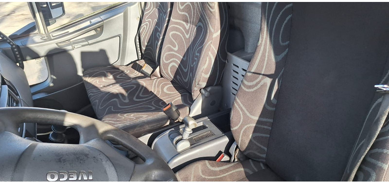 Bakwagen Iveco ML80E18 Koffer LBW: afbeelding 6 Bakwagen Iveco ML80E18 Koffer LBW: afbeelding 6