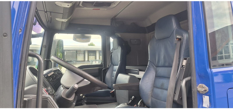 MAN 12.250 TGM - Schuifzeilen vrachtwagen: afbeelding 4 MAN 12.250 TGM - Schuifzeilen vrachtwagen: afbeelding 4