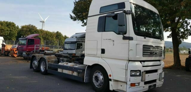 MAN 26.440 TGA BDF 6x2 German Truck - Chassis vrachtwagen: afbeelding 3 MAN 26.440 TGA BDF 6x2 German Truck - Chassis vrachtwagen: afbeelding 3