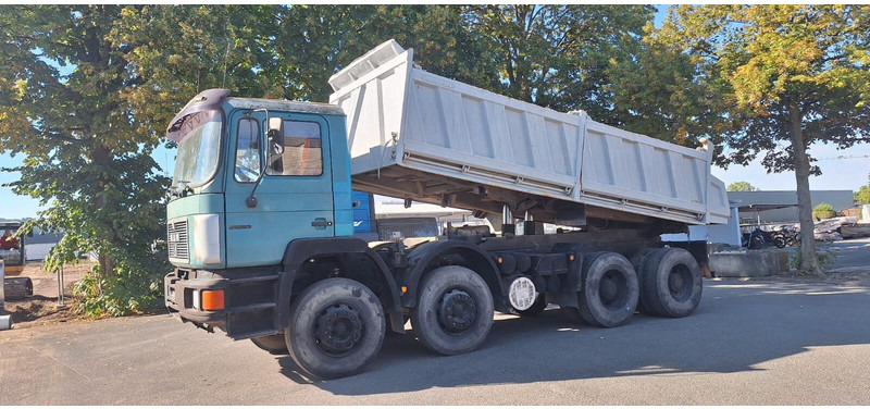 MAN 35.402 - Kipper vrachtwagen: afbeelding 4 MAN 35.402 - Kipper vrachtwagen: afbeelding 4