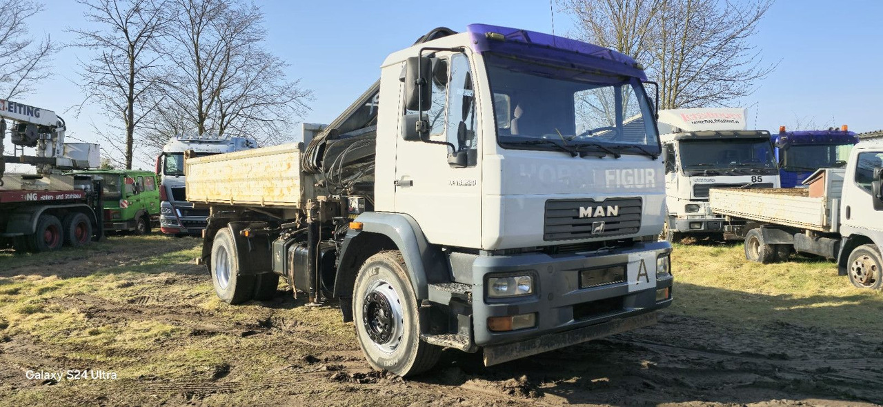 MAN TGM 18.220 4x2 3.S-Kipper mit Kran - Kipper vrachtwagen, Kraanwagen: afbeelding 1 MAN TGM 18.220 4x2 3.S-Kipper mit Kran - Kipper vrachtwagen, Kraanwagen: afbeelding 1