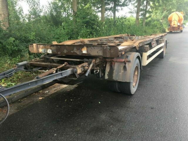 Meiller K18 ZL5 Deutsches Fahrzeug - Containertransporter/ Wissellaadbak aanhangwagen: afbeelding 1 Meiller K18 ZL5 Deutsches Fahrzeug - Containertransporter/ Wissellaadbak aanhangwagen: afbeelding 1