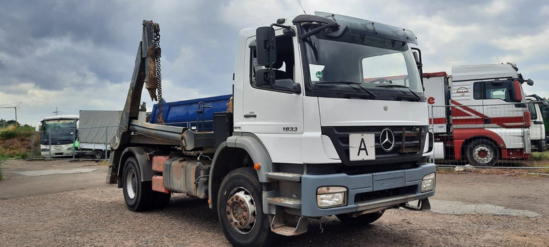 Mercedes-Benz 1833 Absetzkipper - Portaalarmsysteem vrachtwagen: afbeelding 2 Mercedes-Benz 1833 Absetzkipper - Portaalarmsysteem vrachtwagen: afbeelding 2
