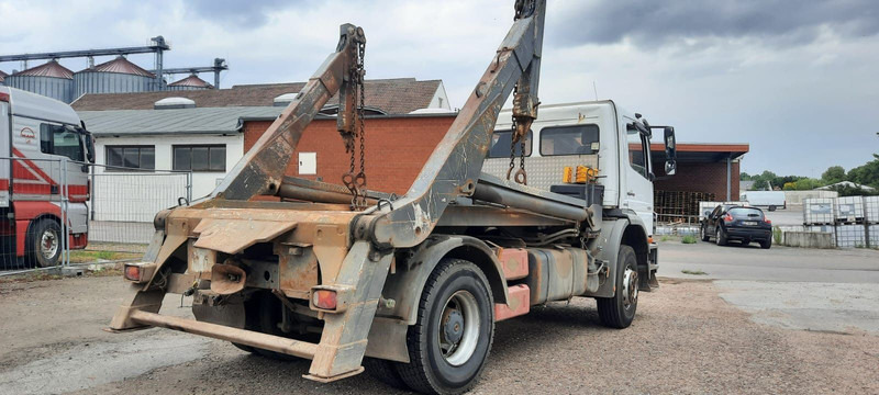 Mercedes-Benz 1833 Absetzkipper - Portaalarmsysteem vrachtwagen: afbeelding 5 Mercedes-Benz 1833 Absetzkipper - Portaalarmsysteem vrachtwagen: afbeelding 5