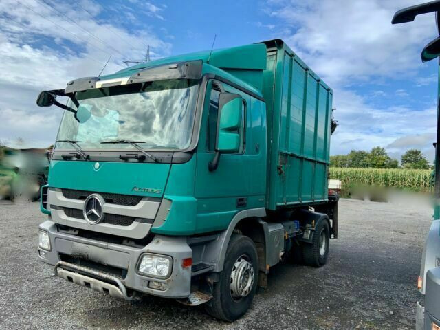 Mercedes-Benz 1844K 4x2 Kipper mit Kran Blattgefedert - Kipper vrachtwagen, Kraanwagen: afbeelding 1 Mercedes-Benz 1844K 4x2 Kipper mit Kran Blattgefedert - Kipper vrachtwagen, Kraanwagen: afbeelding 1