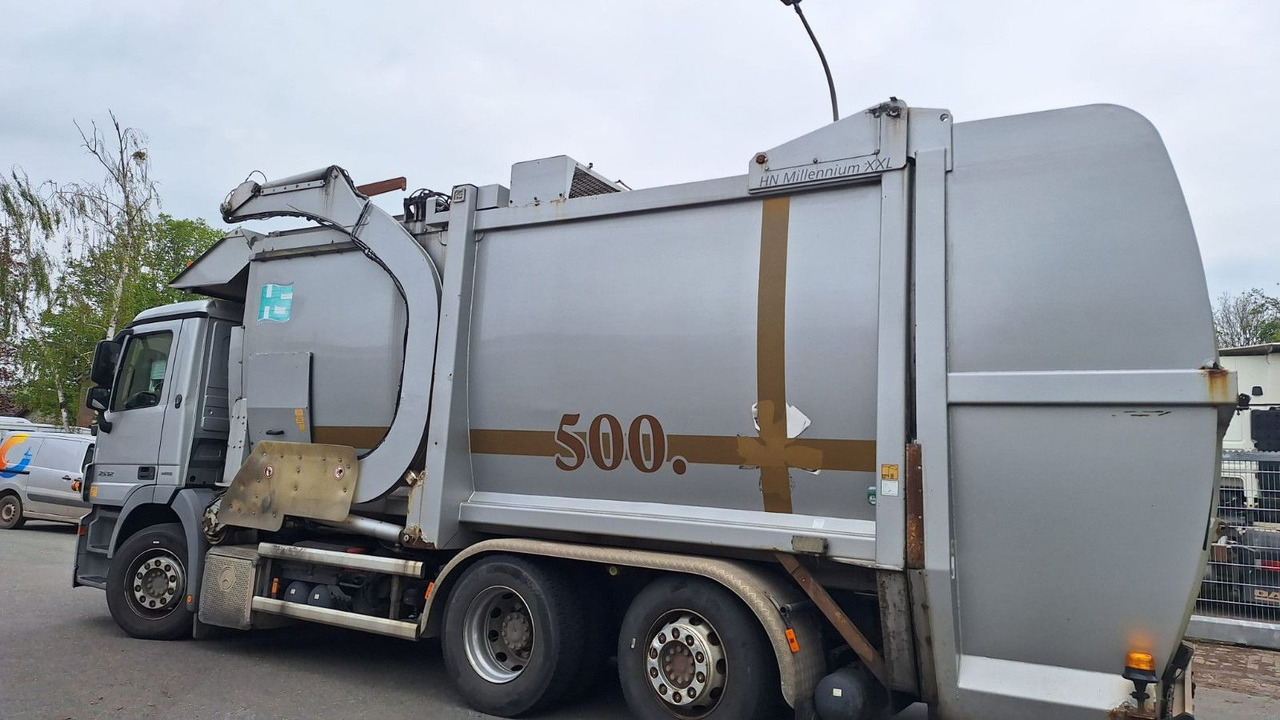 Mercedes-Benz 2532 Actros Überkopflader - Vuilniswagen: afbeelding 4 Mercedes-Benz 2532 Actros Überkopflader - Vuilniswagen: afbeelding 4