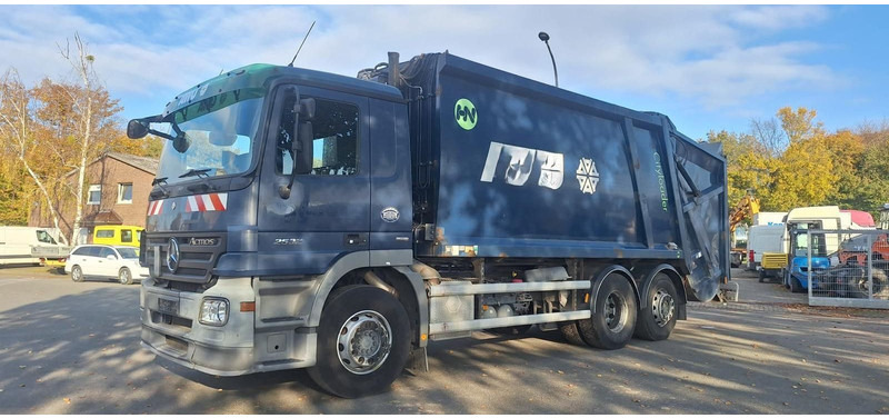 Mercedes-Benz 2632 Müllwgen 6x2 M.Haus E5 Blatt/Luft - Vuilniswagen: afbeelding 3 Mercedes-Benz 2632 Müllwgen 6x2 M.Haus E5 Blatt/Luft - Vuilniswagen: afbeelding 3