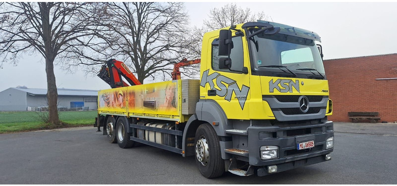 Mercedes-Benz 2636 Axor 3-Achser 6x2 mit Kran PK14002+Funk - Vrachtwagen met open laadbak, Kraanwagen: afbeelding 1 Mercedes-Benz 2636 Axor 3-Achser 6x2 mit Kran PK14002+Funk - Vrachtwagen met open laadbak, Kraanwagen: afbeelding 1