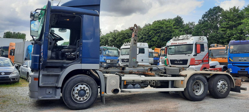 Mercedes-Benz 2641K 6x2 Abroller M-Haus Klima - Haakarmsysteem vrachtwagen: afbeelding 3 Mercedes-Benz 2641K 6x2 Abroller M-Haus Klima - Haakarmsysteem vrachtwagen: afbeelding 3