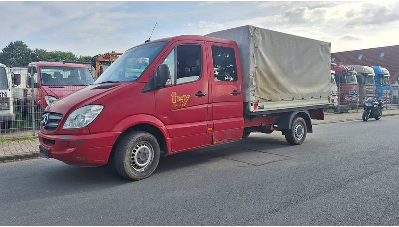 Mercedes-Benz 319 Doka - Schuifzeilen bestelwagen, Bestelwagen met dubbele cabine: afbeelding 2 Mercedes-Benz 319 Doka - Schuifzeilen bestelwagen, Bestelwagen met dubbele cabine: afbeelding 2