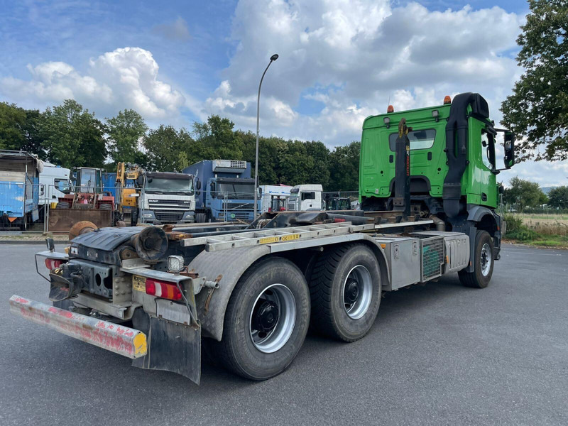 Mercedes-Benz Arocs 2643 - Haakarmsysteem vrachtwagen: afbeelding 4 Mercedes-Benz Arocs 2643 - Haakarmsysteem vrachtwagen: afbeelding 4