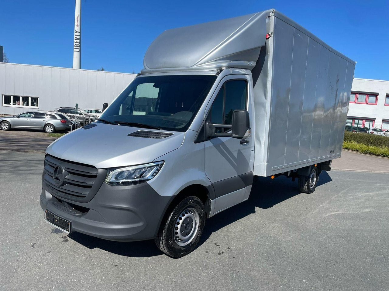 Mercedes-Benz Sprinter III Pritsche RWD/AWD 311/315/317/319 CD - Chassis vrachtwagen: afbeelding 1 Mercedes-Benz Sprinter III Pritsche RWD/AWD 311/315/317/319 CD - Chassis vrachtwagen: afbeelding 1