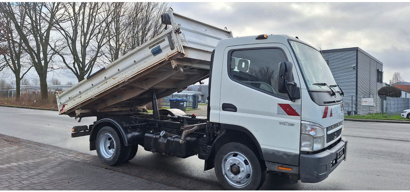 Mitsubishi Canter Kipper 2 Achser - Kipper vrachtwagen: afbeelding 2 Mitsubishi Canter Kipper 2 Achser - Kipper vrachtwagen: afbeelding 2