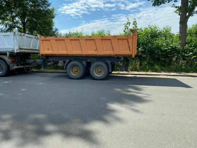 Renders Tandemkipper Stahl 3 Seiten - Kipper aanhangwagen: afbeelding 2 Renders Tandemkipper Stahl 3 Seiten - Kipper aanhangwagen: afbeelding 2