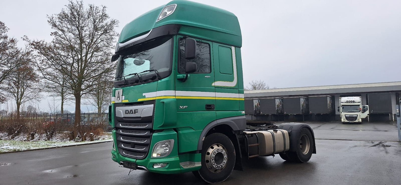 DAF 106-450 Super Spacs G.Haus/Hoch German - Trekker: afbeelding 2 DAF 106-450 Super Spacs G.Haus/Hoch German - Trekker: afbeelding 2