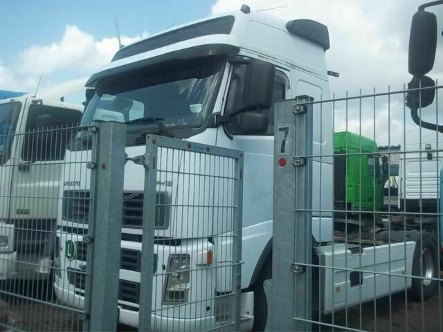 Volvo FH12-420 Globelt. VEB Klima Kipphydraulik - Trekker: afbeelding 3 Volvo FH12-420 Globelt. VEB Klima Kipphydraulik - Trekker: afbeelding 3