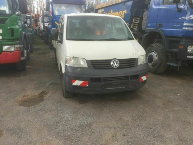 Volkswagen Transporter Pritsche Doka - Bestelwagen open laadbak: afbeelding 2 Volkswagen Transporter Pritsche Doka - Bestelwagen open laadbak: afbeelding 2