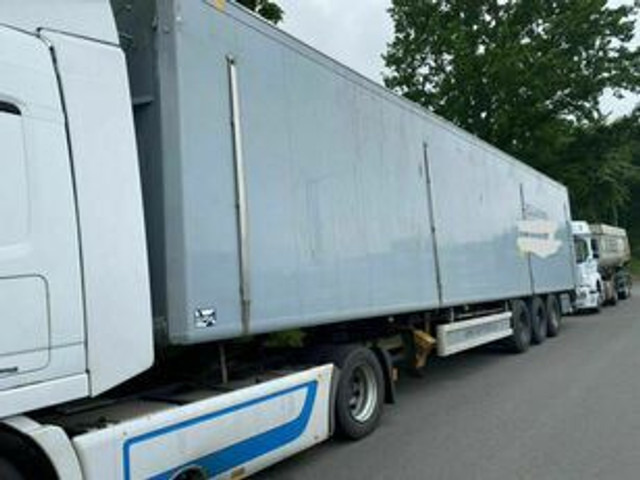 Kraker CF-Z Schubodenauflieger 90Kubik - Schuifvloer oplegger: afbeelding 4 Kraker CF-Z Schubodenauflieger 90Kubik - Schuifvloer oplegger: afbeelding 4