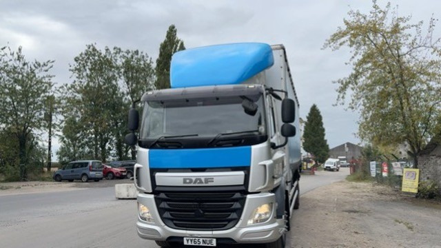 2015 DAF CF 330 Curtainside Truck - Schuifzeilen vrachtwagen: afbeelding 5 2015 DAF CF 330 Curtainside Truck - Schuifzeilen vrachtwagen: afbeelding 5