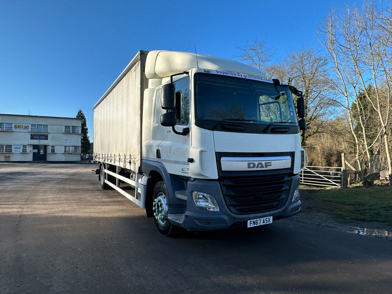 2017 DAF CF 230 Curtainsider Truck - Schuifzeilen vrachtwagen: afbeelding 2 2017 DAF CF 230 Curtainsider Truck - Schuifzeilen vrachtwagen: afbeelding 2