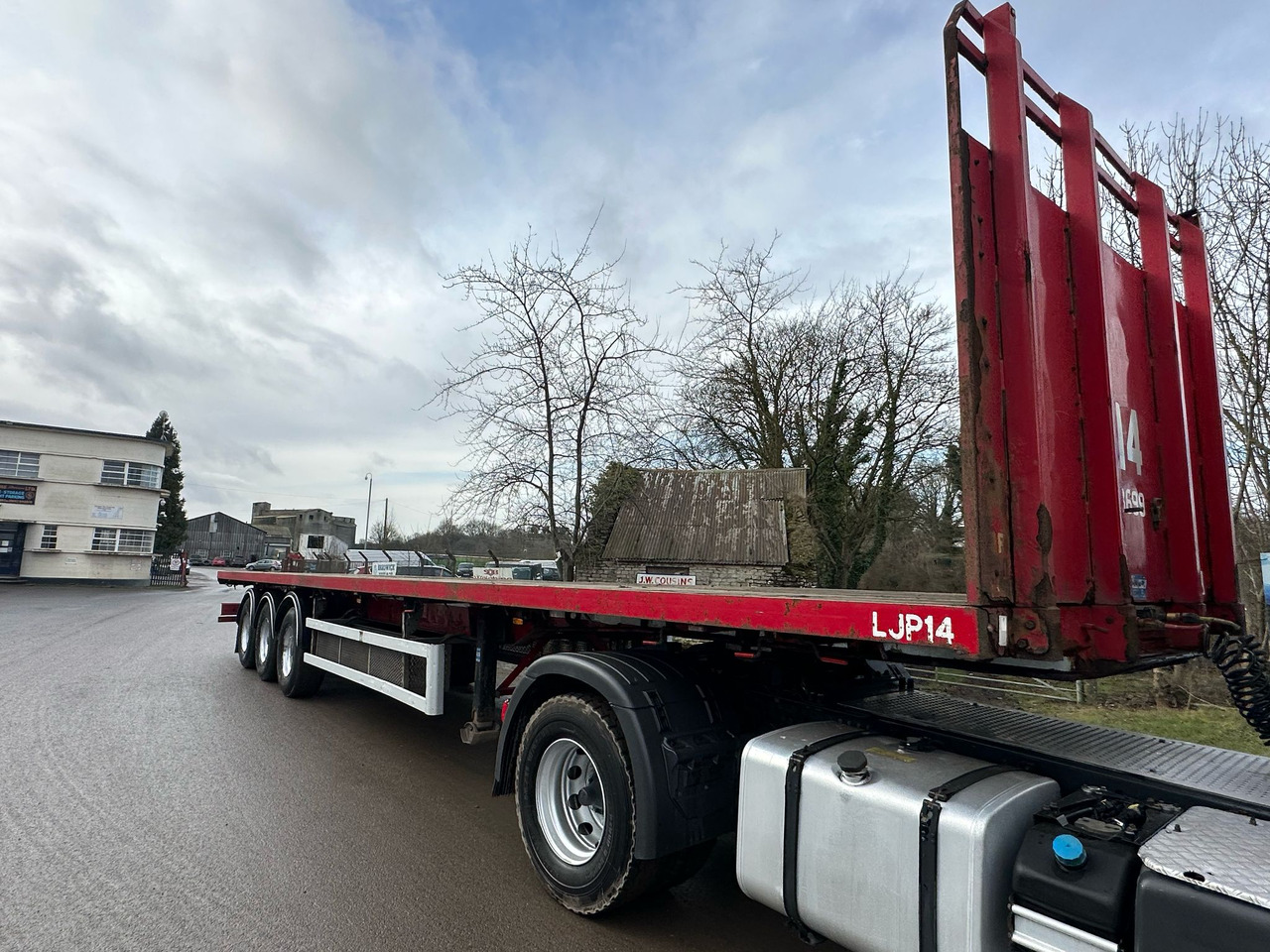 SDC triaxle Trailer - Open bak met boorden oplegger: afbeelding 1 SDC triaxle Trailer - Open bak met boorden oplegger: afbeelding 1