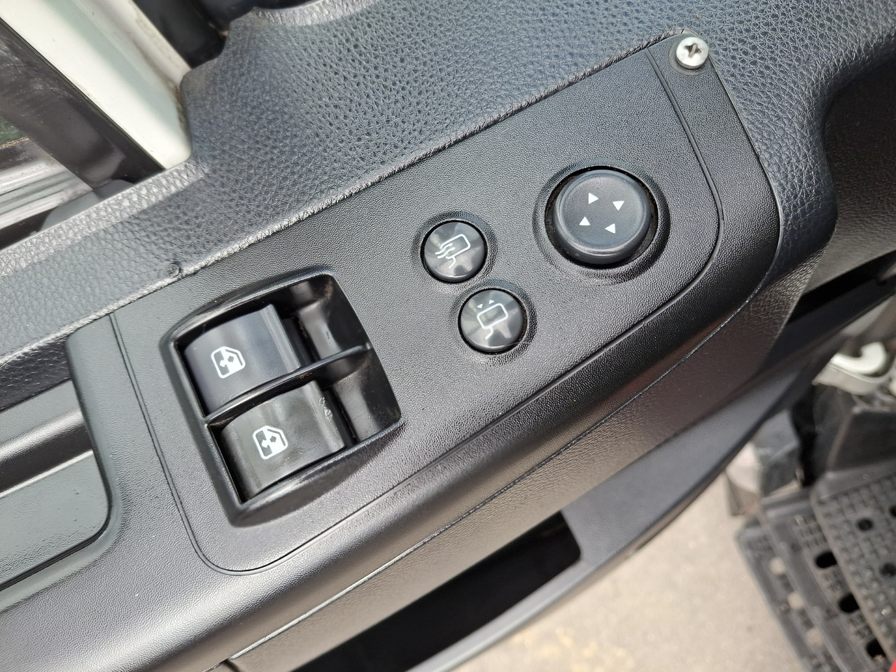 Leasing IVECO Euro 6 Śmieciarka Zweikammer-Müllwagen FAUN SL5 TR2L IVECO Euro 6 Śmieciarka Zweikammer-Müllwagen FAUN SL5 TR2L: afbeelding 24