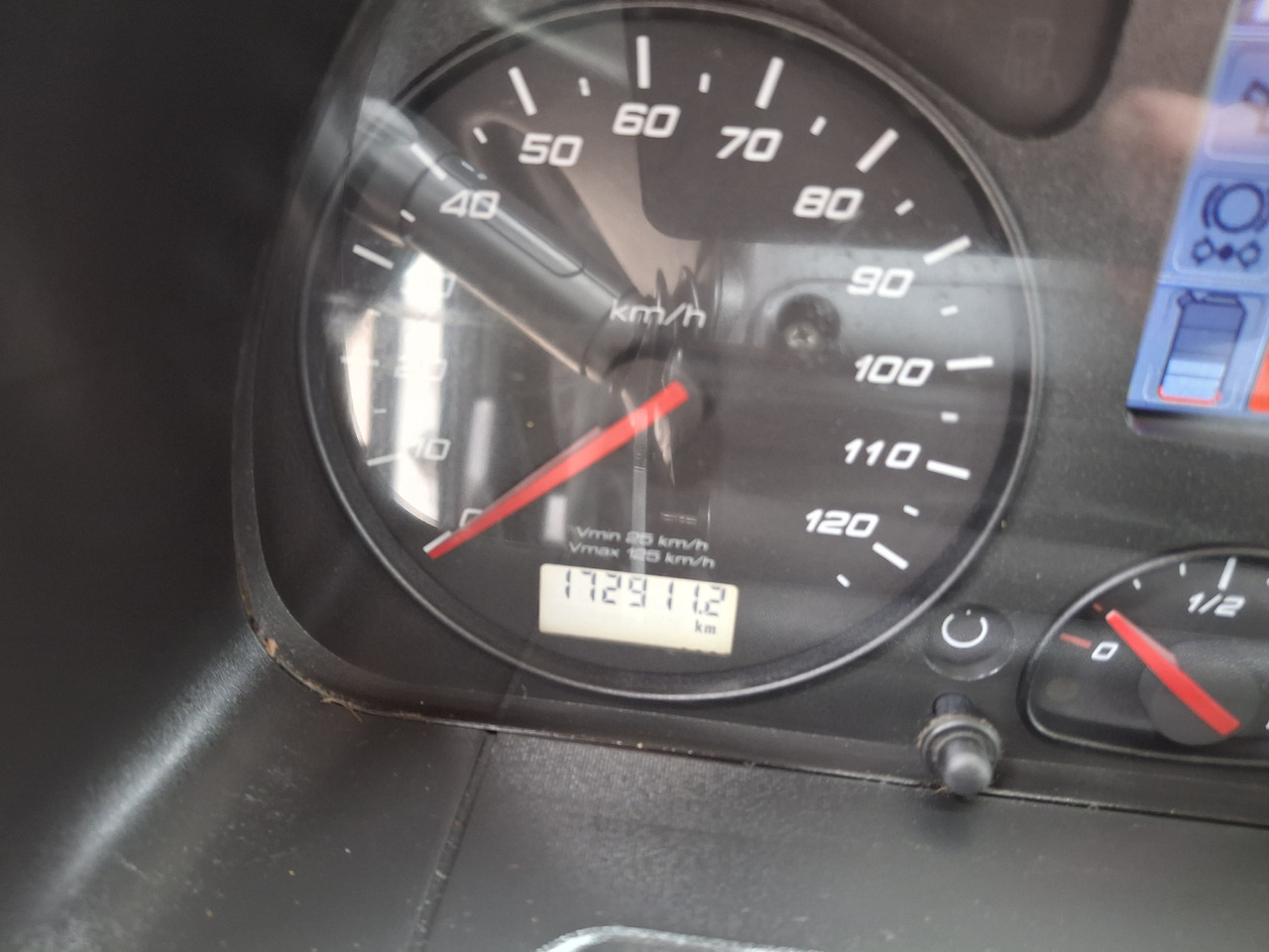 Leasing IVECO Euro 6 Śmieciarka Zweikammer-Müllwagen FAUN SL5 TR2L IVECO Euro 6 Śmieciarka Zweikammer-Müllwagen FAUN SL5 TR2L: afbeelding 14