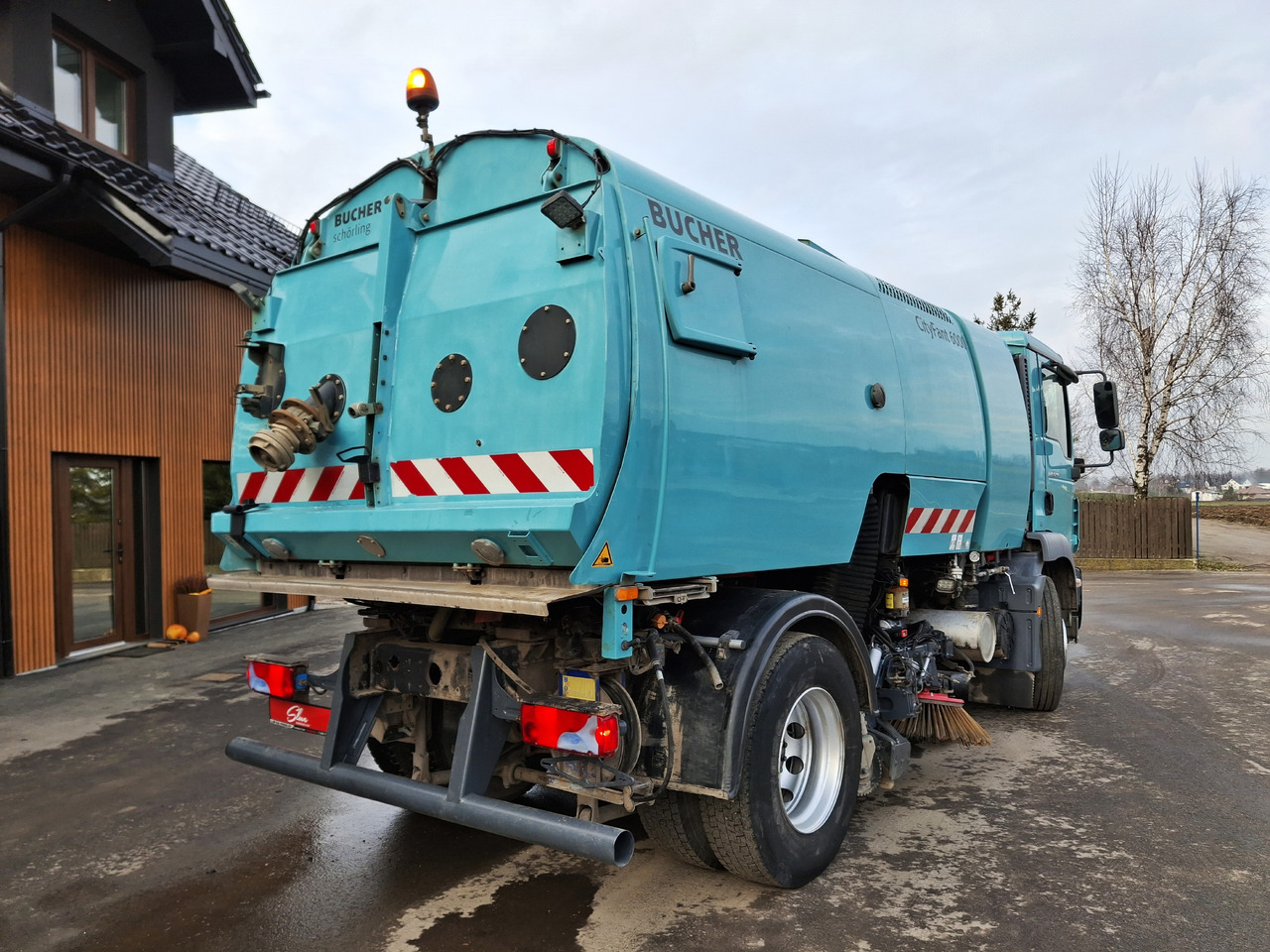 MAN 18.290 Zamiatarka Kehrmaschine BUCHER PM10 L/R Karcher - Veegwagen: afbeelding 4 MAN 18.290 Zamiatarka Kehrmaschine BUCHER PM10 L/R Karcher - Veegwagen: afbeelding 4