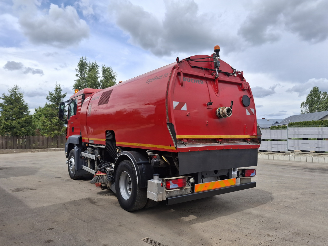 MAN TGS 18.320 Zamiatarka Kehrmaschine BUCHER 2 Motoren Karcher Szczotki L/R - Veegwagen: afbeelding 4 MAN TGS 18.320 Zamiatarka Kehrmaschine BUCHER 2 Motoren Karcher Szczotki L/R - Veegwagen: afbeelding 4