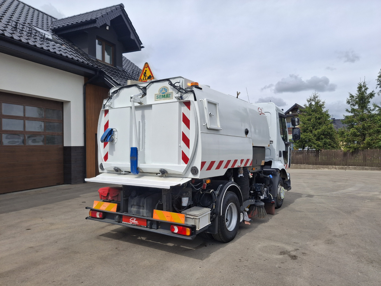 RENAULT Midlum 220 Zamiatarka Kehrmaschine Johnston L/R 2 Motoren 2 Silniki - Veegwagen: afbeelding 5 RENAULT Midlum 220 Zamiatarka Kehrmaschine Johnston L/R 2 Motoren 2 Silniki - Veegwagen: afbeelding 5