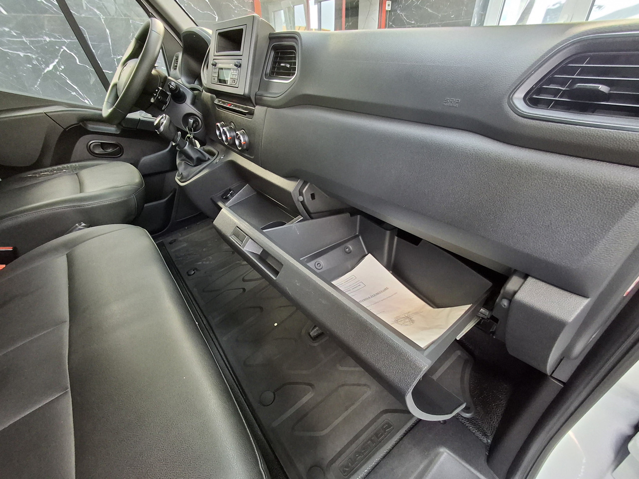 Leasing Renault Master ADR 9.1.1.2 EX/II Renault Master ADR 9.1.1.2 EX/II: afbeelding 22