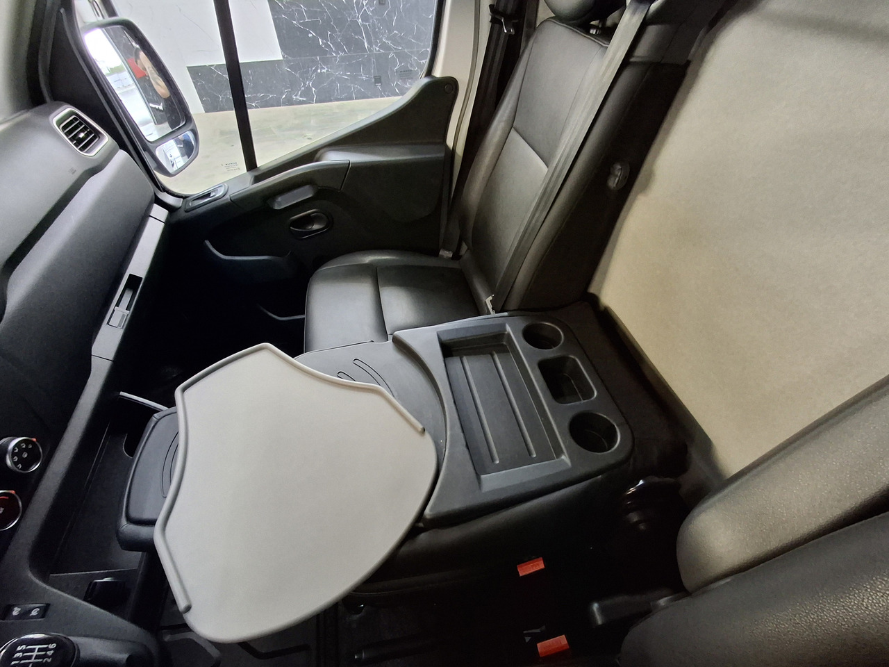 Leasing Renault Master ADR 9.1.1.2 EX/II Renault Master ADR 9.1.1.2 EX/II: afbeelding 32