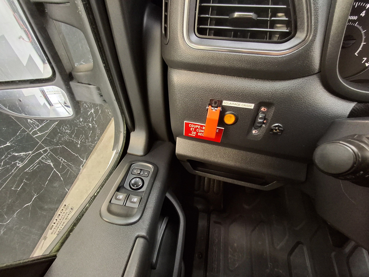 Leasing Renault Master ADR 9.1.1.2 EX/II Renault Master ADR 9.1.1.2 EX/II: afbeelding 33