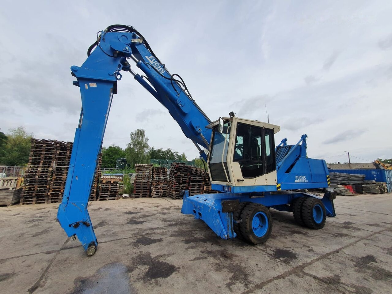 Fuchs MHL 340C FQC Generator - Overslagkraan: afbeelding 2 Fuchs MHL 340C FQC Generator - Overslagkraan: afbeelding 2