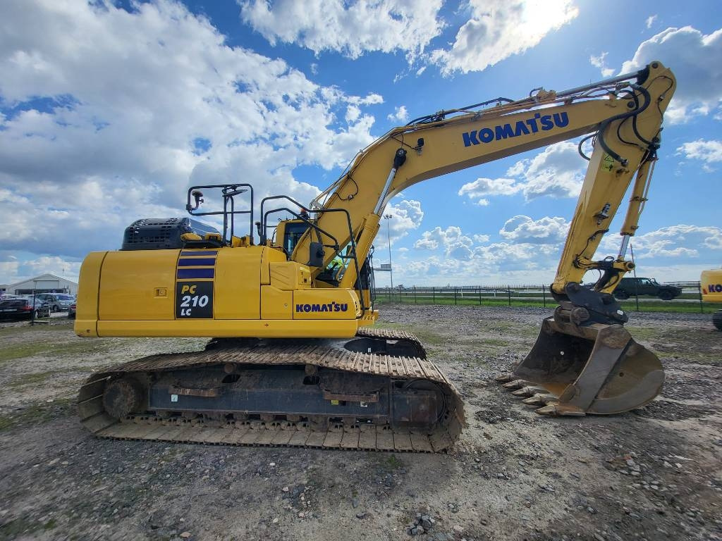 Komatsu PC210-11E0 - Rupsgraafmachine: afbeelding 2 Komatsu PC210-11E0 - Rupsgraafmachine: afbeelding 2