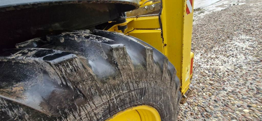 Graaflaadmachine Komatsu WB 97 R-8: afbeelding 7