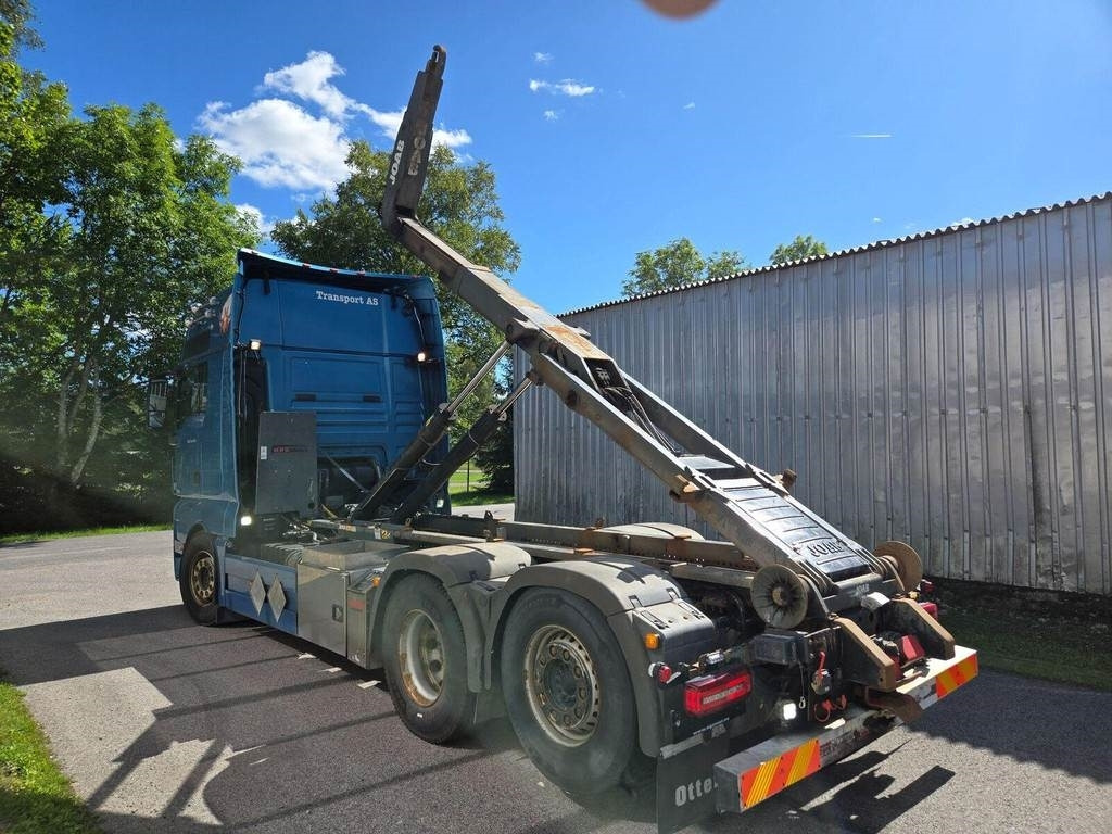 MAN TGX26.580 6X2 JOAB - Haakarmsysteem vrachtwagen: afbeelding 4 MAN TGX26.580 6X2 JOAB - Haakarmsysteem vrachtwagen: afbeelding 4