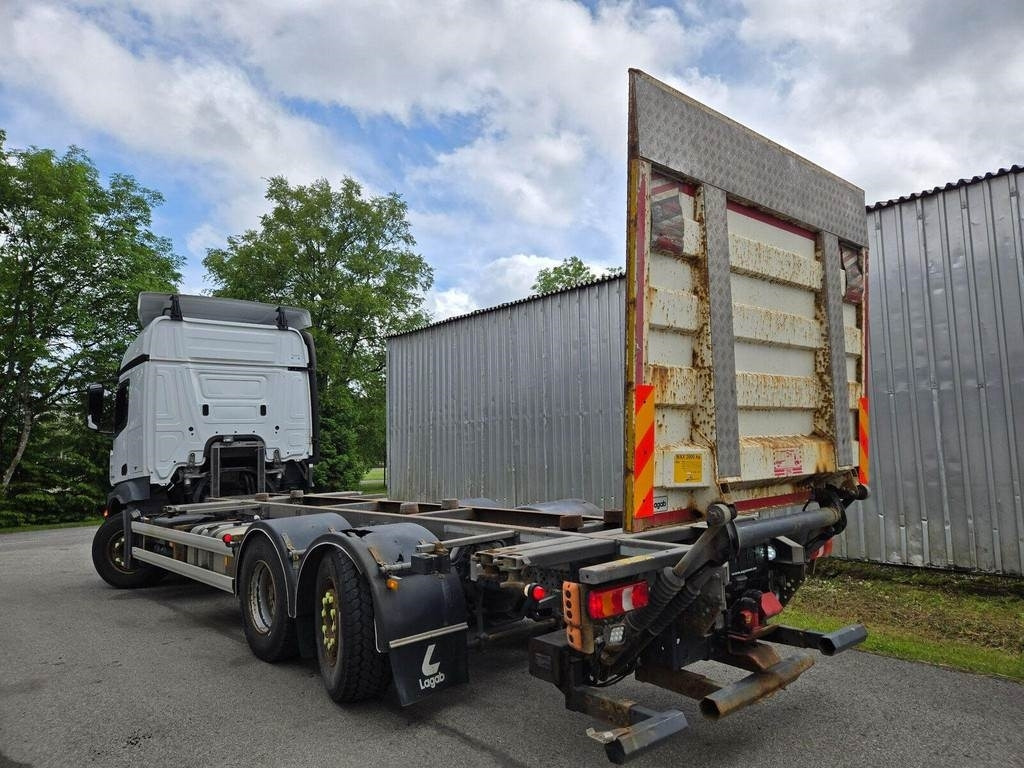 Mercedes-Benz ACTROS 2553 6X2 LAGAB - Containertransporter/ Wissellaadbak vrachtwagen: afbeelding 2 Mercedes-Benz ACTROS 2553 6X2 LAGAB - Containertransporter/ Wissellaadbak vrachtwagen: afbeelding 2