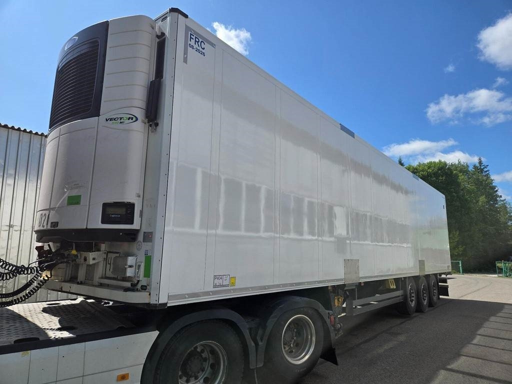 Schmitz Cargobull SKO 24/L-13.4 FP45 COOL DOUBLE STOCK - Koelwagen oplegger: afbeelding 1 Schmitz Cargobull SKO 24/L-13.4 FP45 COOL DOUBLE STOCK - Koelwagen oplegger: afbeelding 1